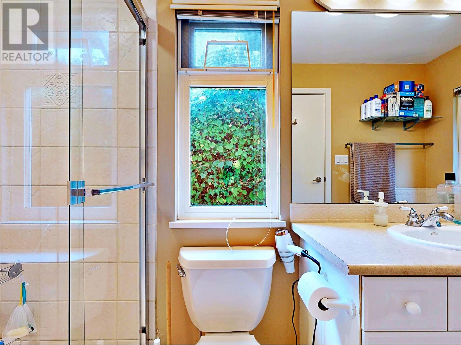 6477 Bruce Street, West Vancouver, British Columbia  V7W 2G7 - Photo 14 - R2935271