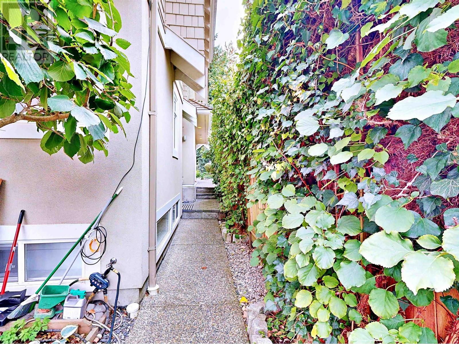6477 Bruce Street, West Vancouver, British Columbia  V7W 2G7 - Photo 30 - R2935271