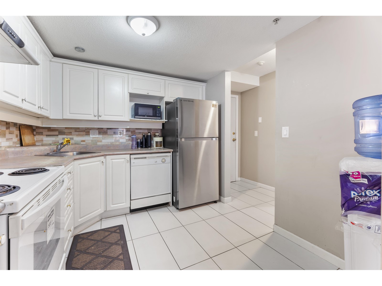 306 13780 76 Avenue, Surrey, British Columbia  V3W 1E5 - Photo 6 - R2935209