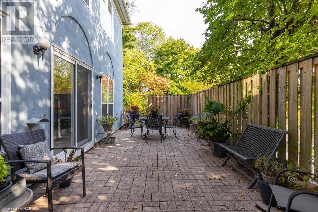 39 Salina Street, St. Catharines, Ontario  L2R 7N3 - Photo 25 - 40661999