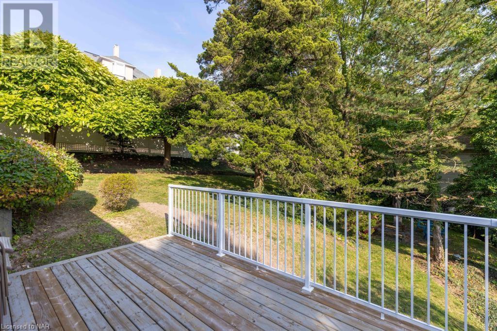 39 Salina Street, St. Catharines, Ontario  L2R 7N3 - Photo 27 - 40661999