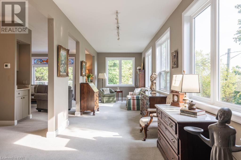 39 Salina Street, St. Catharines, Ontario  L2R 7N3 - Photo 6 - 40661999