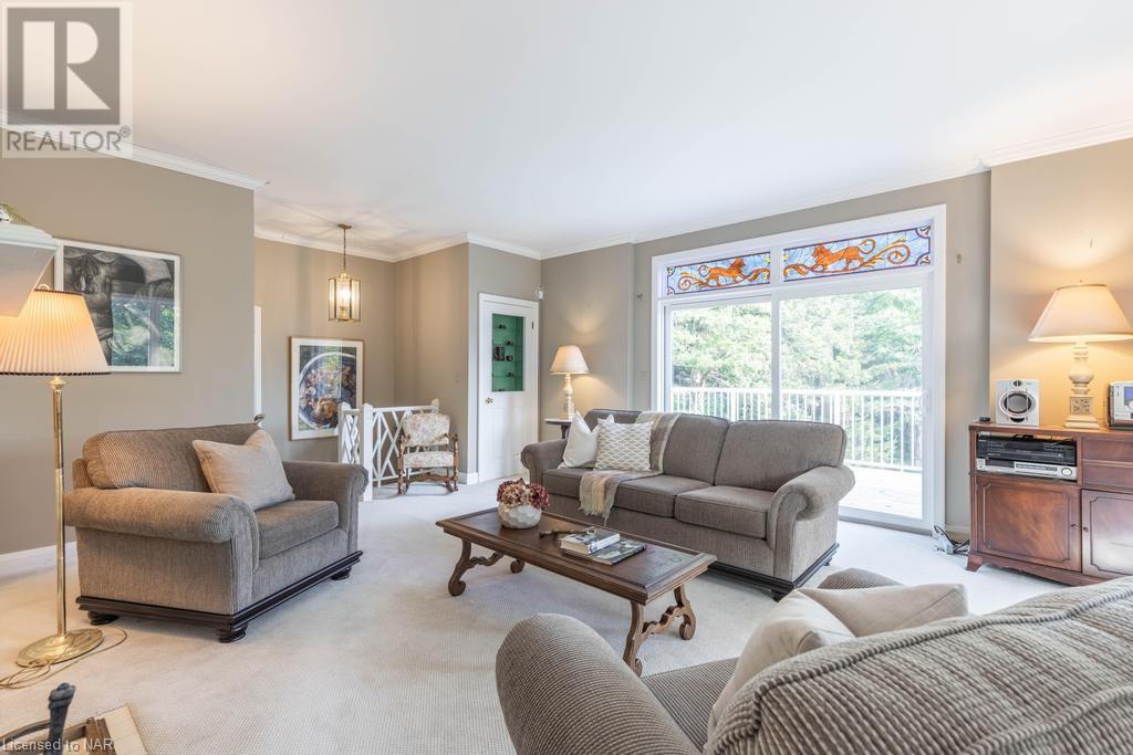 39 Salina Street, St. Catharines, Ontario  L2R 7N3 - Photo 9 - 40661999