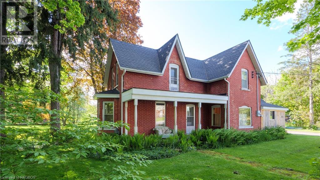 1604 8th Avenue W, Georgian Bluffs, Ontario  N4K 6B2 - Photo 3 - 40550935