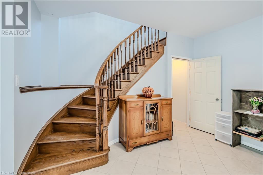 25 Brant Street, Hamilton, Ontario  L8L 4C5 - Photo 12 - XH4205790
