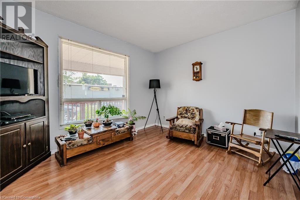 25 Brant Street, Hamilton, Ontario  L8L 4C5 - Photo 9 - XH4205790