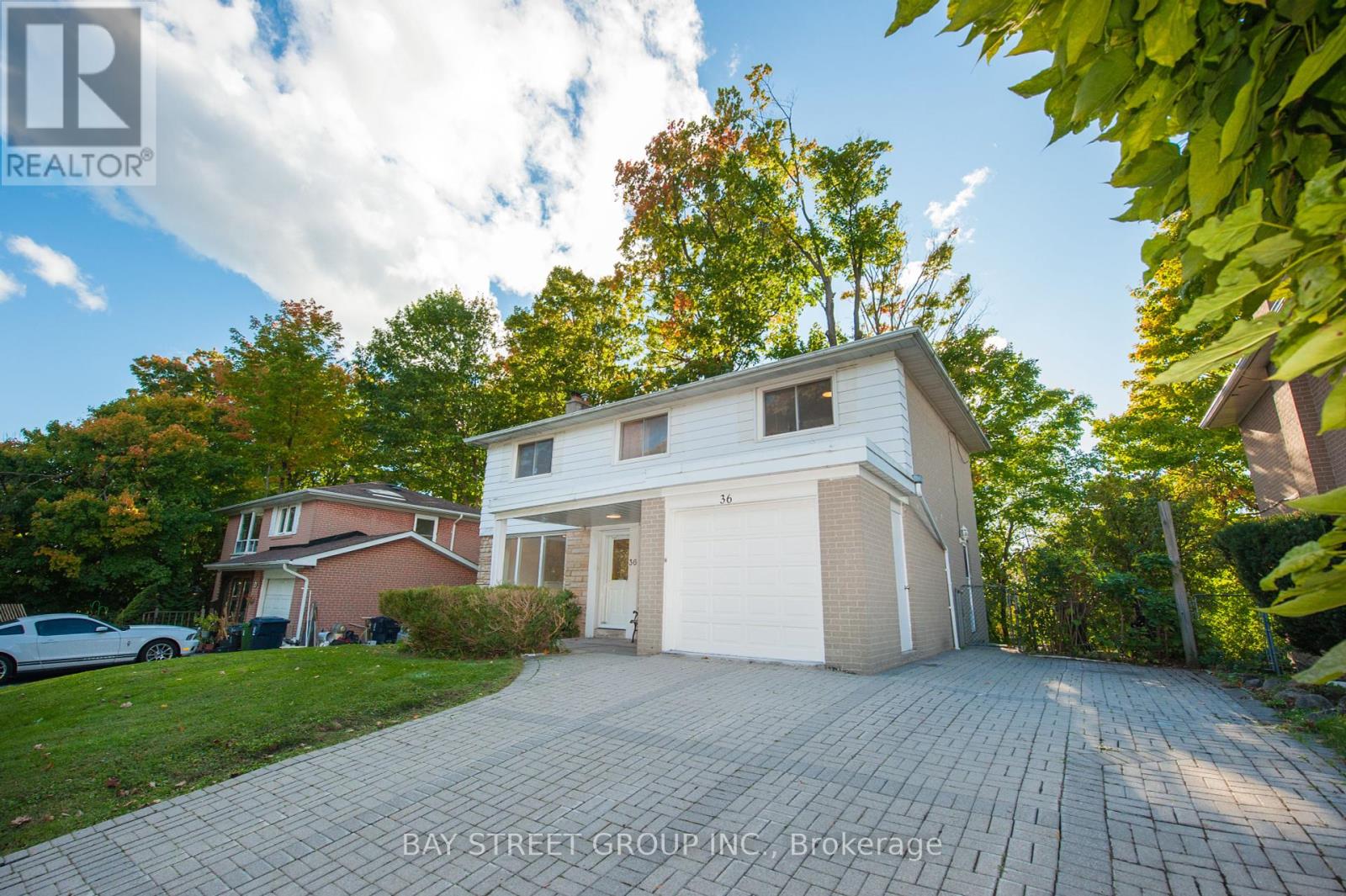 36 BRAHMS AVENUE, toronto (hillcrest village), Ontario