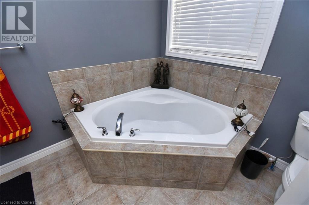 30 Newlove Street, Hamilton, Ontario  L0R 1C0 - Photo 19 - 40662867