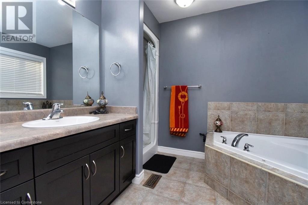 30 Newlove Street, Hamilton, Ontario  L0R 1C0 - Photo 20 - 40662867