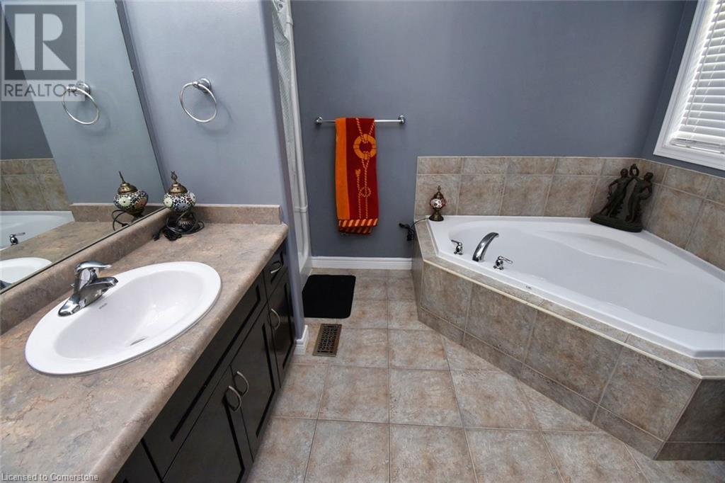 30 Newlove Street, Hamilton, Ontario  L0R 1C0 - Photo 21 - 40662867