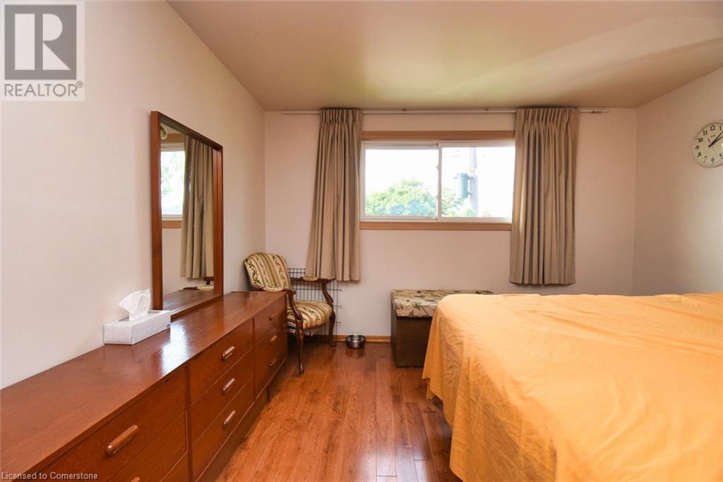 39 East 39th Street, Hamilton, Ontario  L8V 4G9 - Photo 12 - 40663493