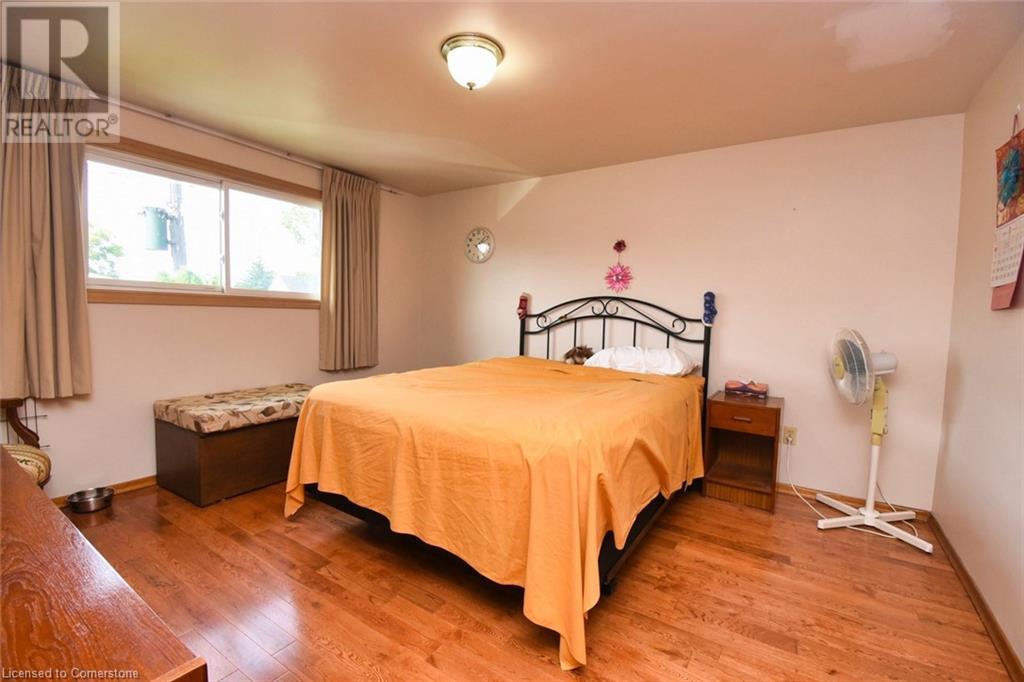 39 East 39th Street, Hamilton, Ontario  L8V 4G9 - Photo 13 - 40663493