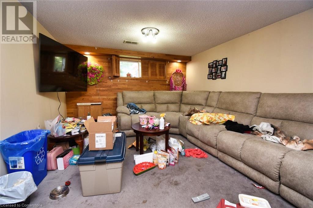 39 East 39th Street, Hamilton, Ontario  L8V 4G9 - Photo 19 - 40663493