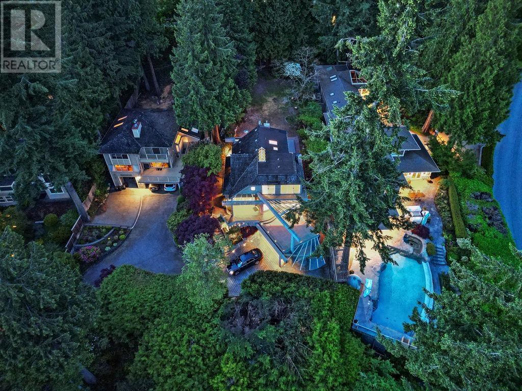 4278 Morgan Crescent, West Vancouver, British Columbia  V7V 2N9 - Photo 2 - R2935894