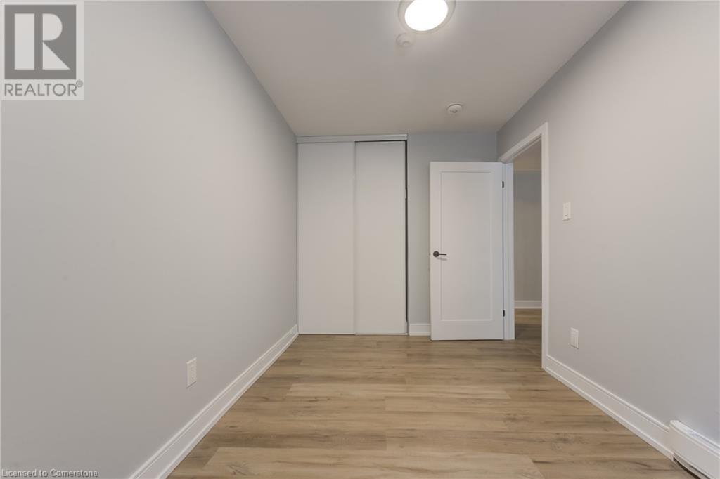 203 Mausser Avenue Unit# 2, Kitchener, Ontario  N2M 3K9 - Photo 4 - 40662423