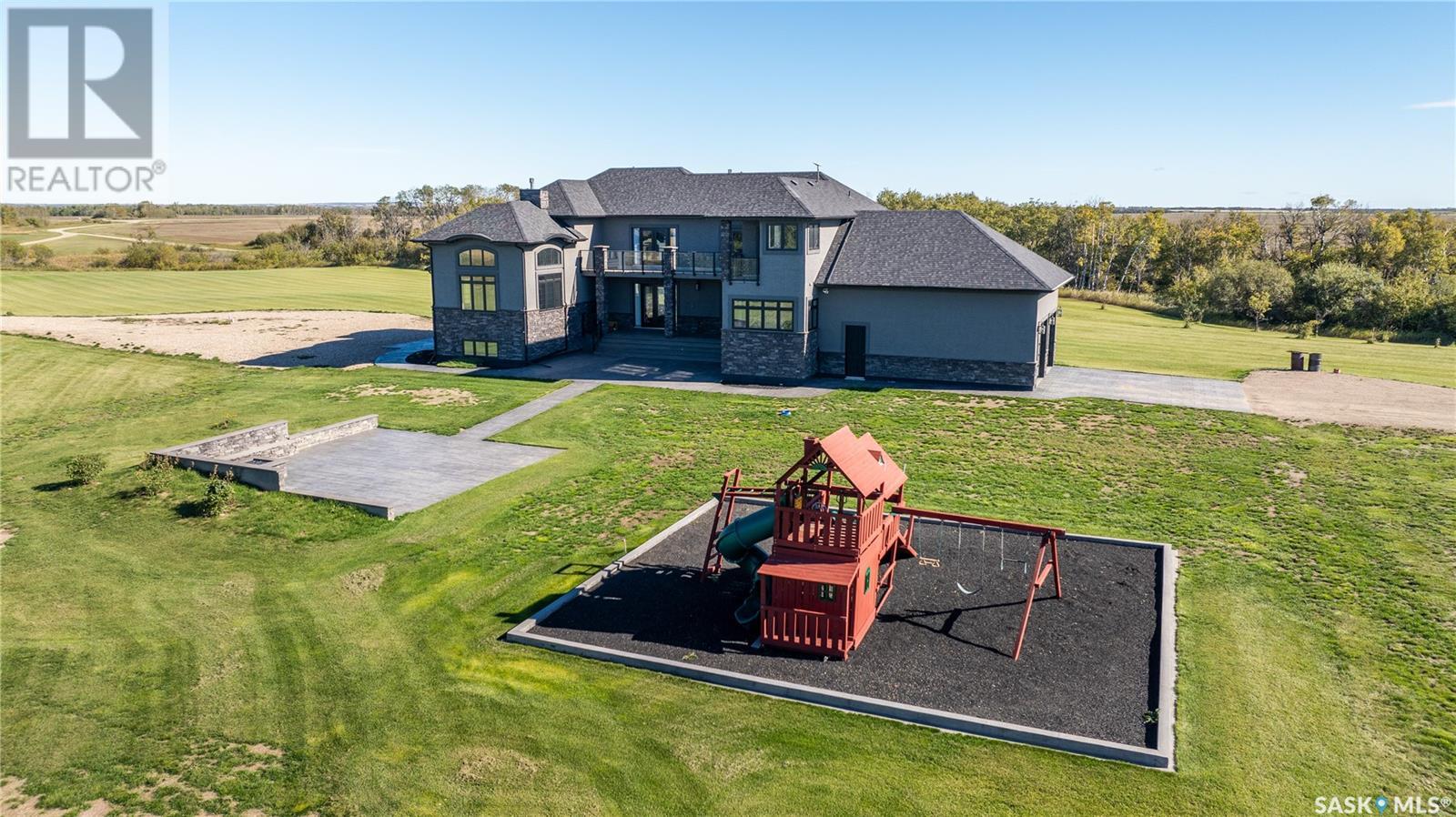 Saskatchewan Prestige Manor, Douglas Rm No. 436, Saskatchewan  S0J 1A0 - Photo 4 - SK985839