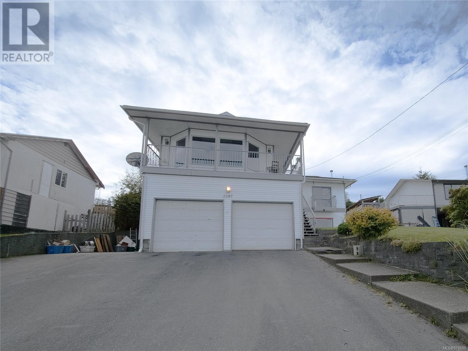 2287 Chelohsin Cres, Port Mcneill, British Columbia  V0N 2R0 - Photo 1 - 978680