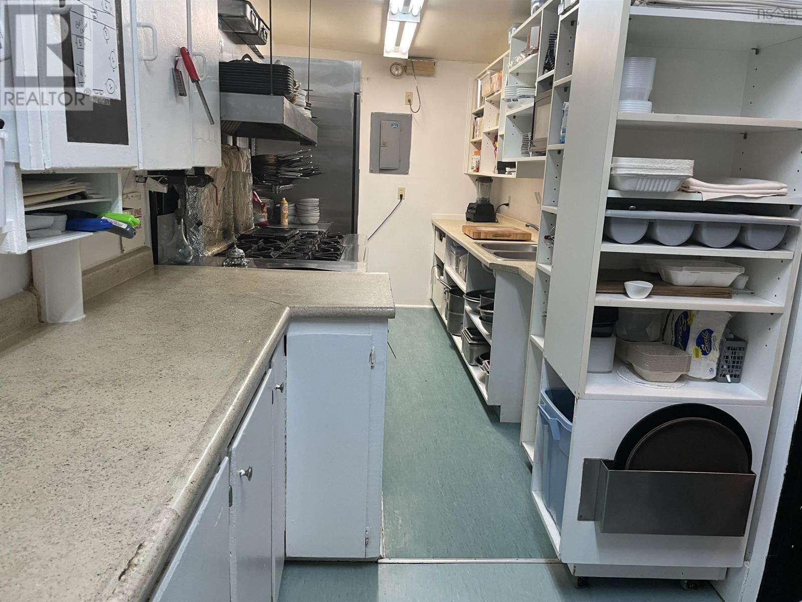 13 Charlotte Lane, Shelburne, Nova Scotia  B0T 1W0 - Photo 7 - 202424664