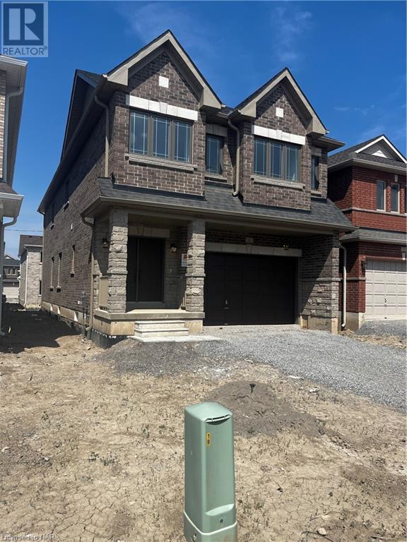 15 Huntsworth Avenue, Thorold, Ontario  L2V 0J5 - Photo 1 - 40663622