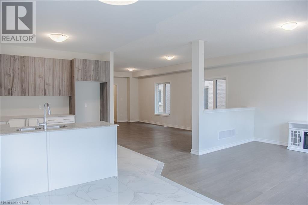 15 Huntsworth Avenue, Thorold, Ontario  L2V 0J5 - Photo 12 - 40663622