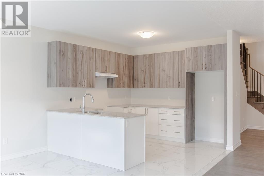 15 Huntsworth Avenue, Thorold, Ontario  L2V 0J5 - Photo 9 - 40663622