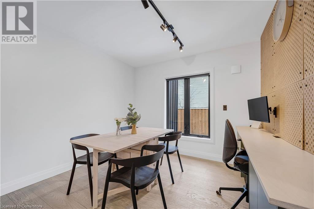 29 Hurst Avenue, Kitchener, Ontario  N2G 2Z6 - Photo 42 - 40663585