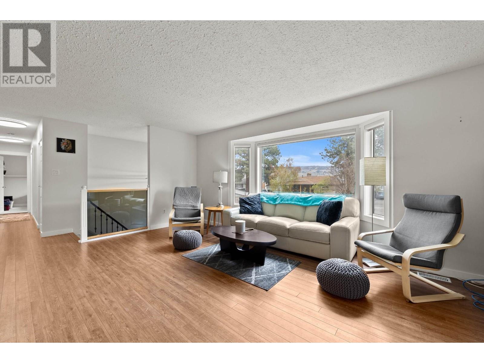 2613 Irvine Ave, Merritt, British Columbia    - Photo 4 - 181398