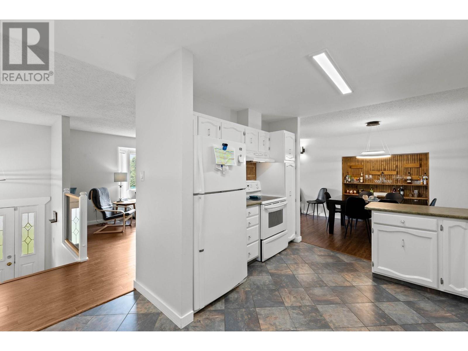 2613 Irvine Ave, Merritt, British Columbia    - Photo 8 - 181398