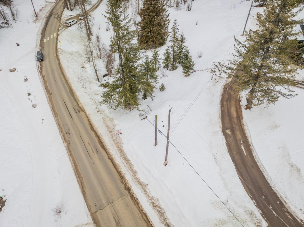 3923 Old Red Mountain Road Road, Rossland, British Columbia  V0G 1Y0 - Photo 11 - 2480072