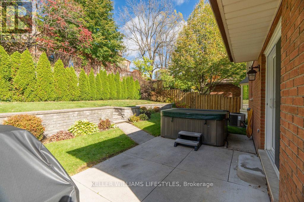 220 Suffolk Place, London, Ontario  N6G 3S4 - Photo 35 - X9398256