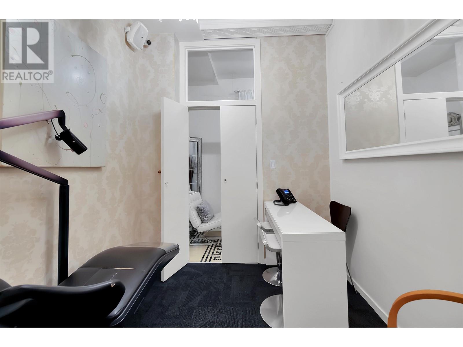 464 Granville Street, Vancouver, British Columbia  V6C 1V4 - Photo 10 - C8063734