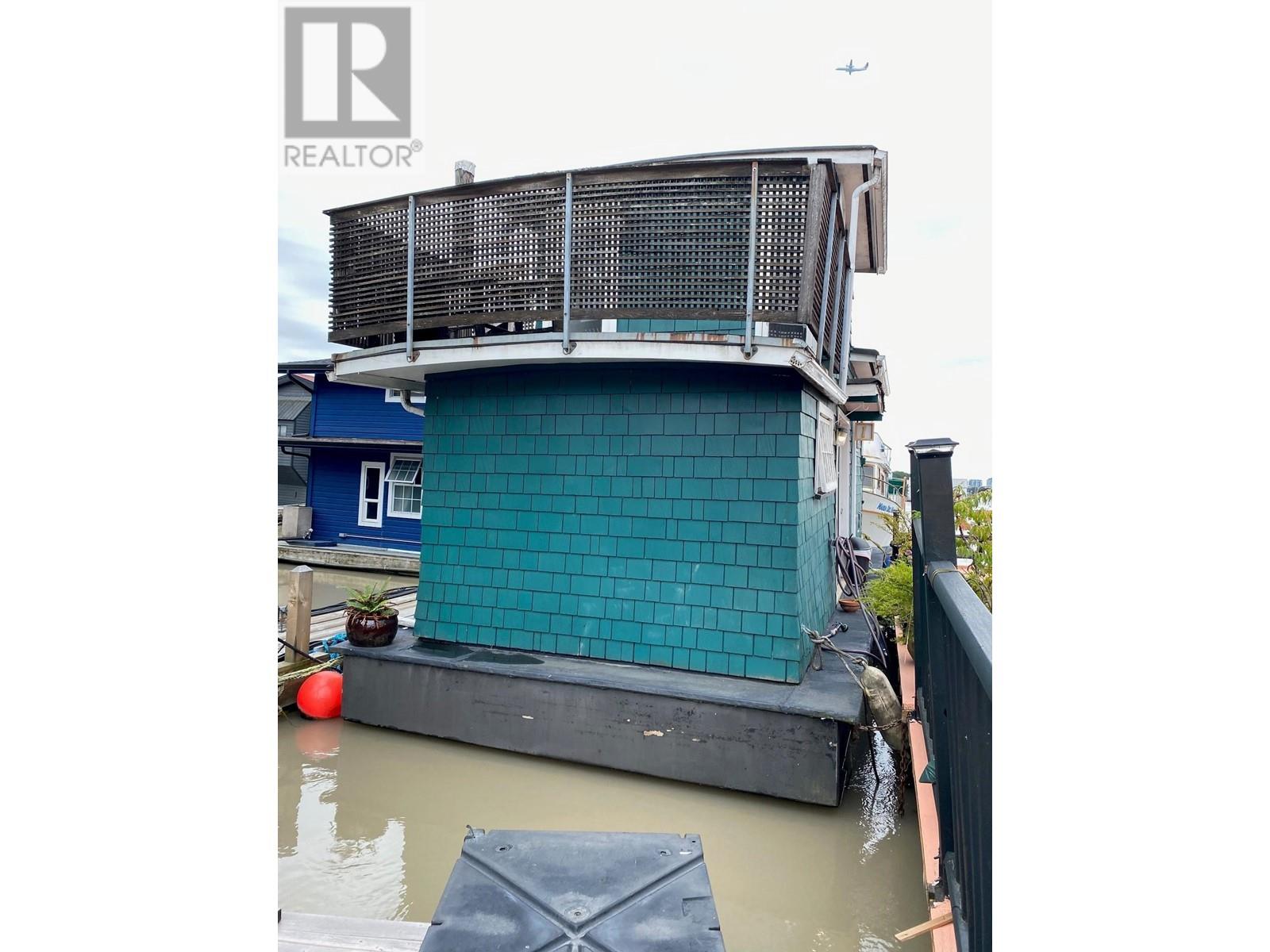 Listing Picture 16 of 16 : 8E1 8191 RIVER ROAD, Richmond / 烈治文 - 魯藝地產 Yvonne Lu Group - MLS Medallion Club Member