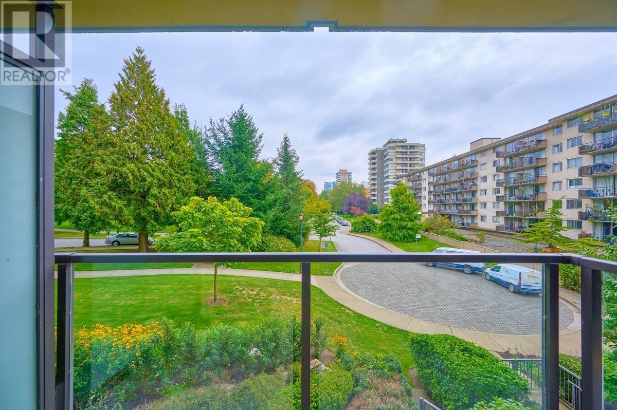 303 683 W Victoria Park, North Vancouver, British Columbia  V7M 0A2 - Photo 12 - R2935946