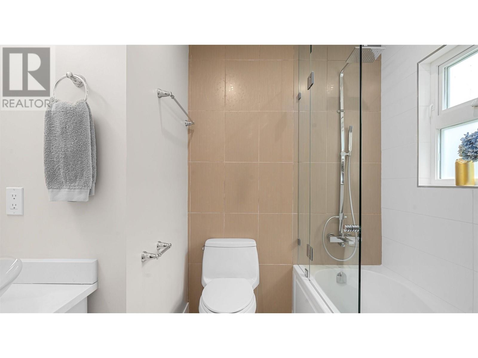 930 Wellington Drive, North Vancouver, British Columbia  V7K 1K9 - Photo 15 - R2935932