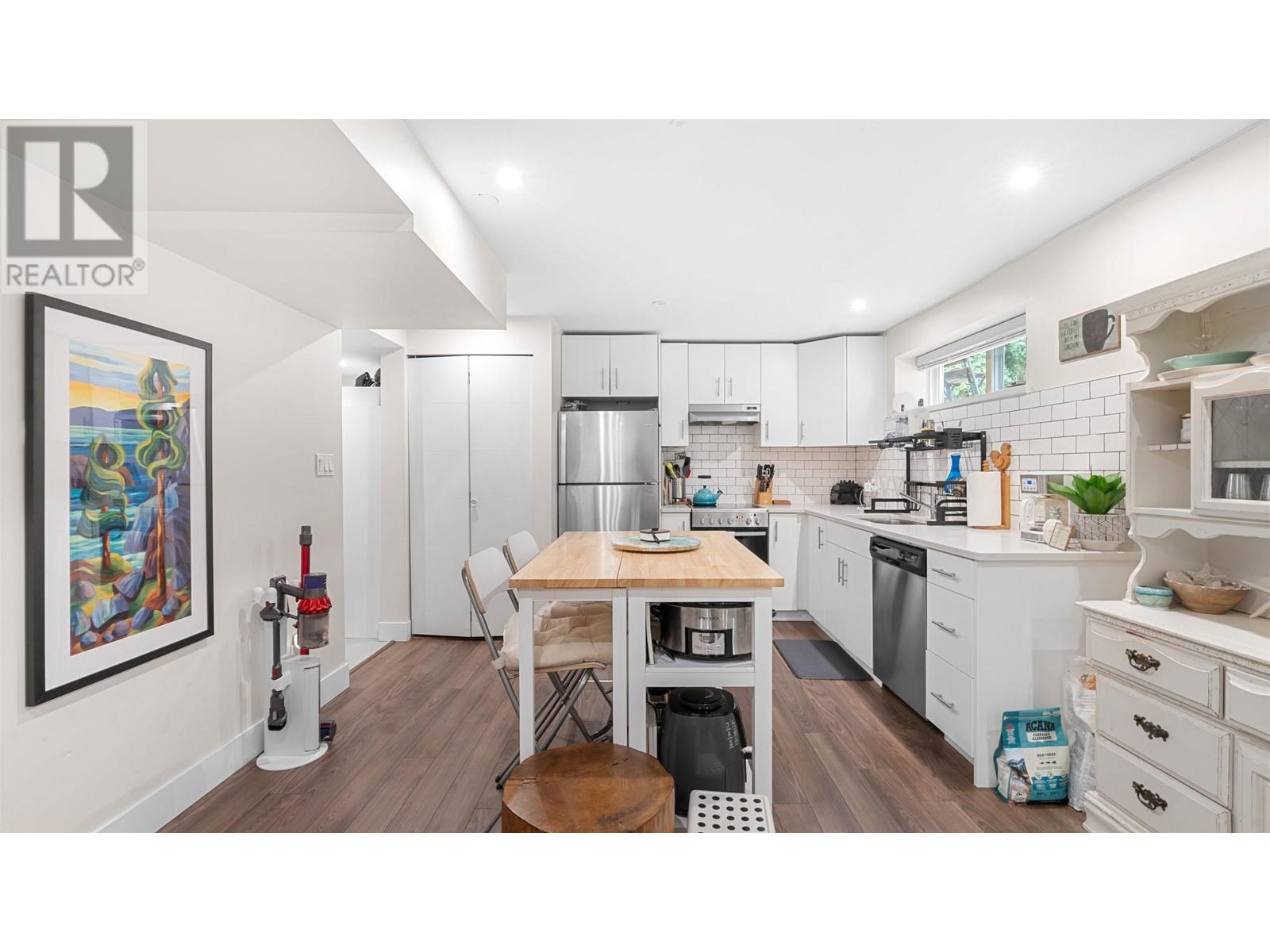 930 Wellington Drive, North Vancouver, British Columbia  V7K 1K9 - Photo 21 - R2935932
