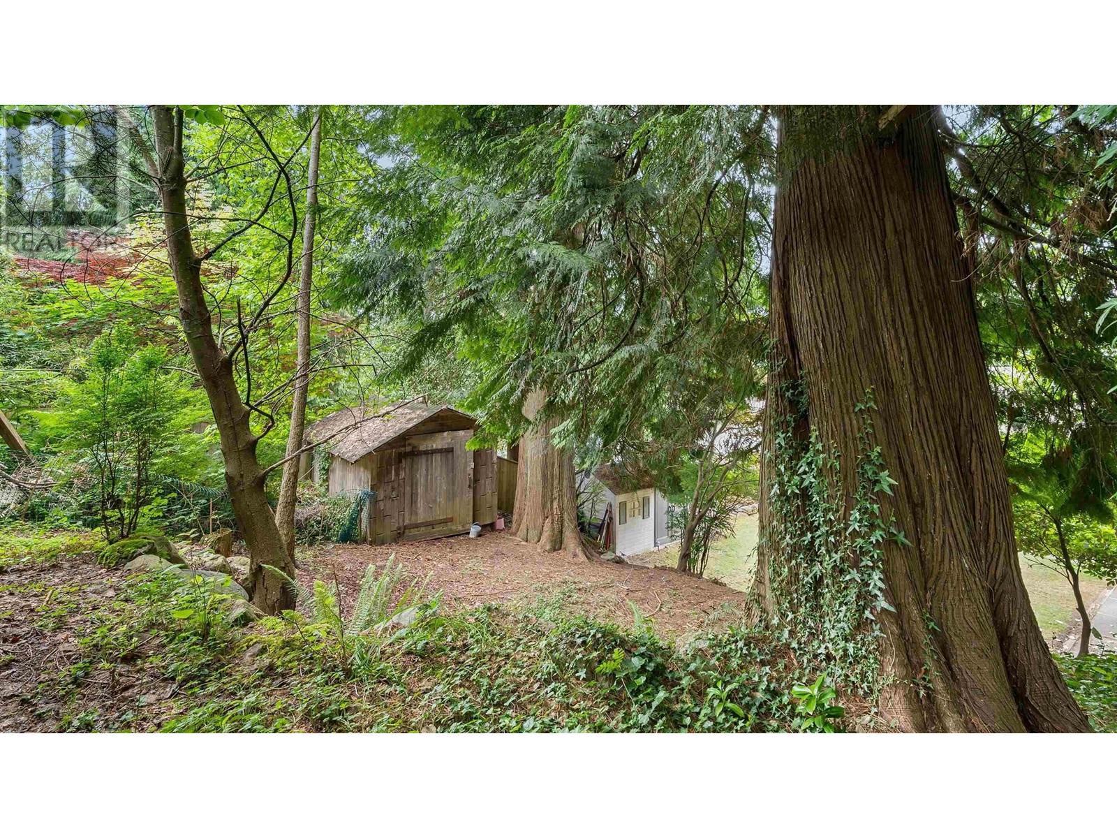 930 Wellington Drive, North Vancouver, British Columbia  V7K 1K9 - Photo 34 - R2935932