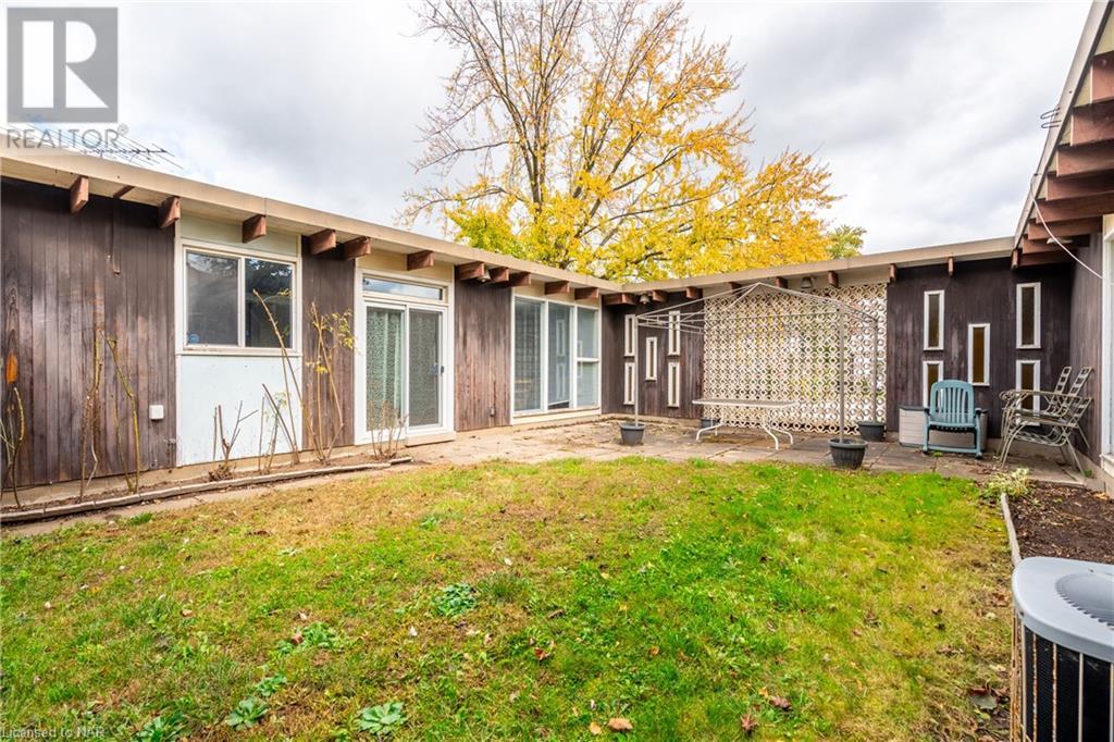 4213 Drummond Road, Niagara Falls, Ontario  L2E 6C2 - Photo 10 - 40634198