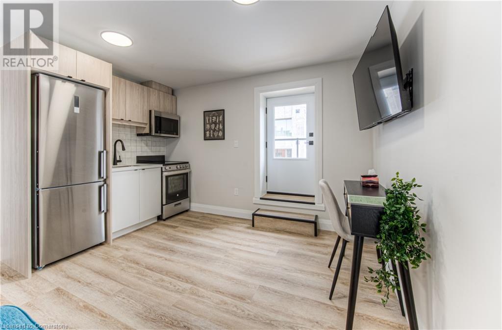 28-30 Ontario Street S, Kitchener, Ontario  N2G 1X2 - Photo 8 - 40663100