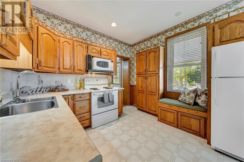 5 Oxford Street E, Drumbo, Ontario  N0J 1G0 - Photo 16 - 40662641