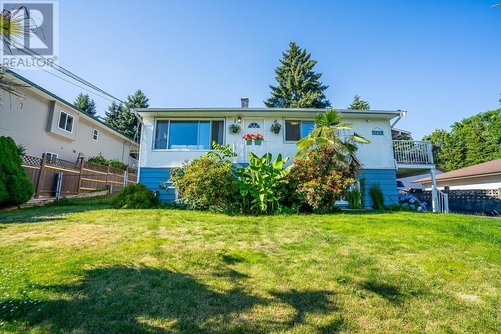 1219 Hammond Avenue, Coquitlam, British Columbia  V3K 2P2 - Photo 1 - R2936080
