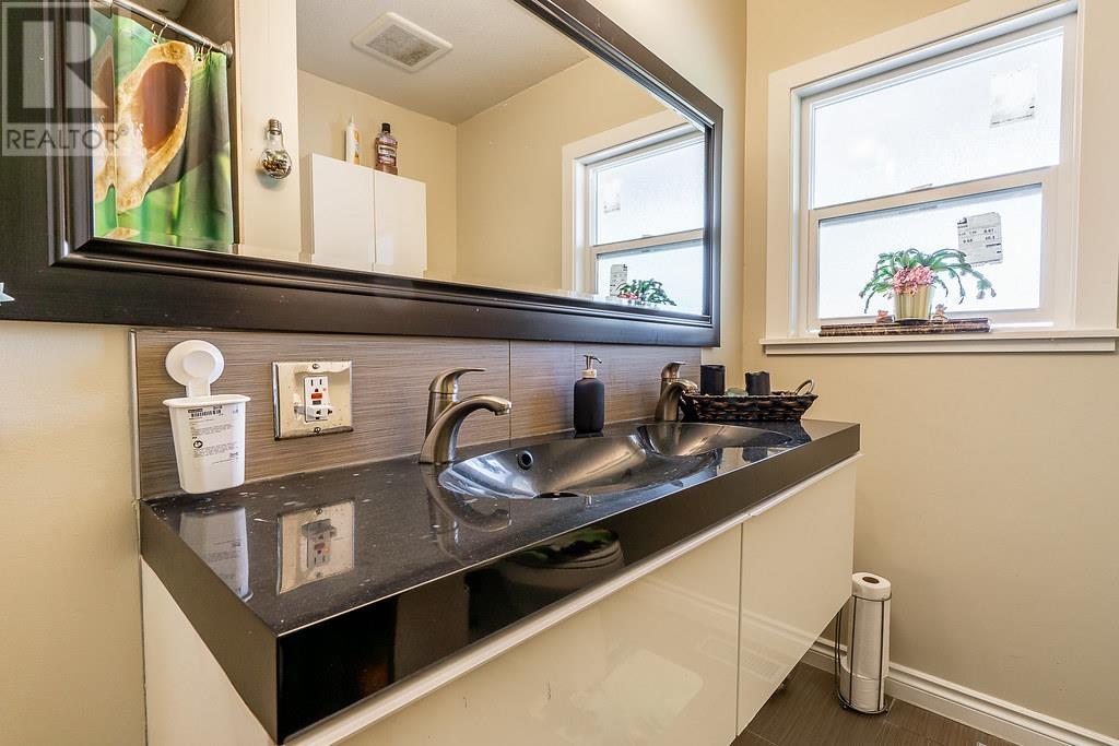1219 Hammond Avenue, Coquitlam, British Columbia  V3K 2P2 - Photo 16 - R2936080