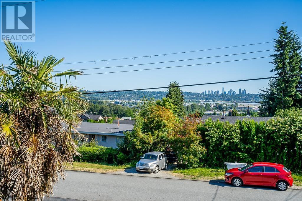 1219 Hammond Avenue, Coquitlam, British Columbia  V3K 2P2 - Photo 4 - R2936080