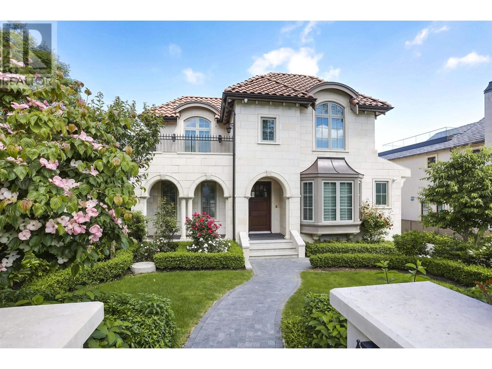4651 SIMPSON AVENUE, vancouver, British Columbia