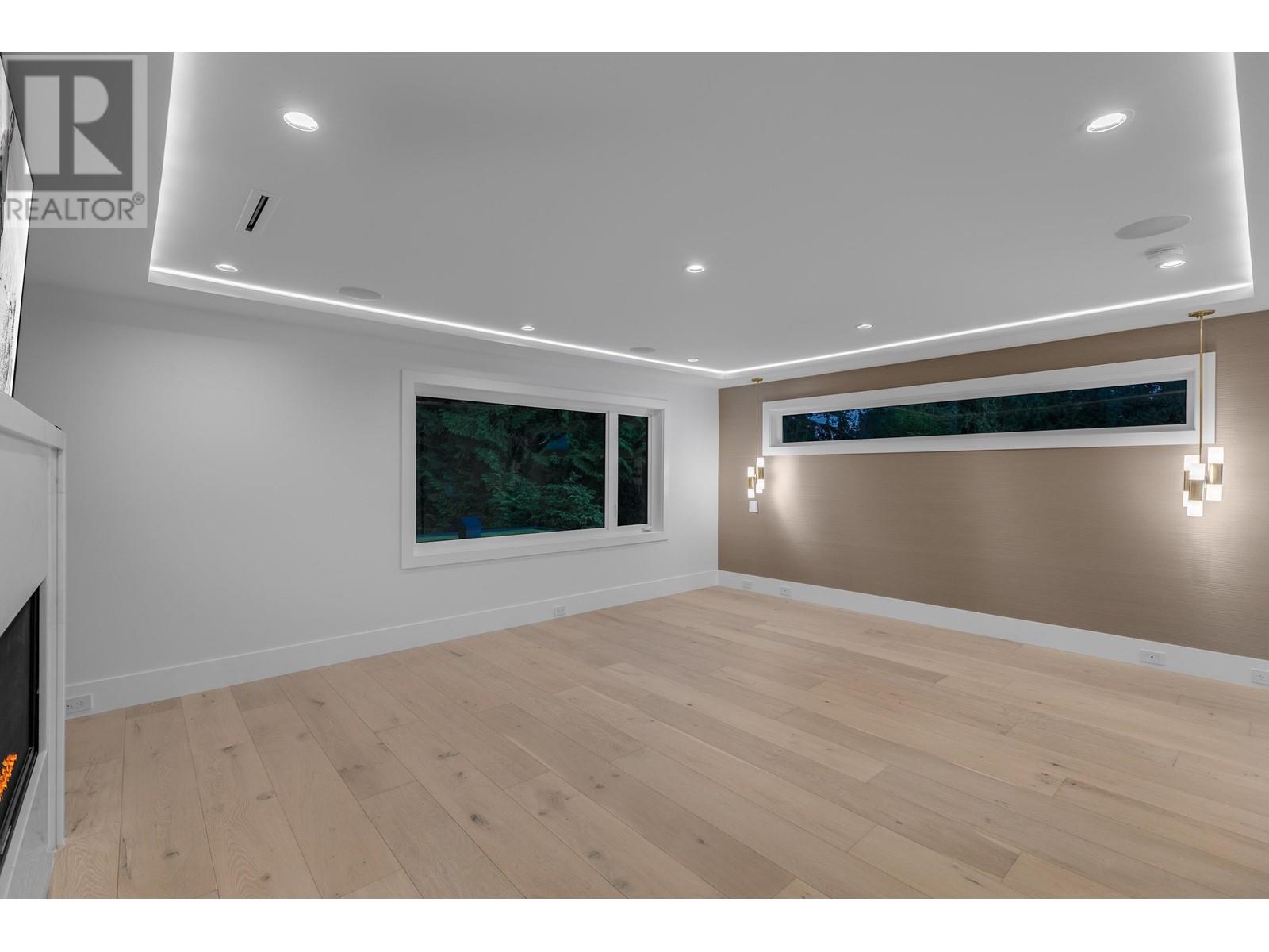 4332 Quinton Place, North Vancouver, British Columbia  V7R 4A7 - Photo 13 - R2936125