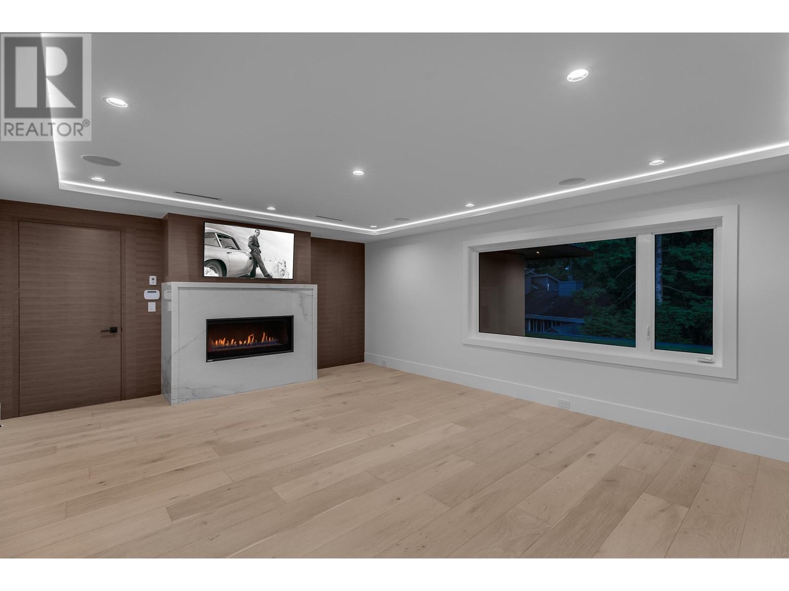 4332 Quinton Place, North Vancouver, British Columbia  V7R 4A7 - Photo 14 - R2936125