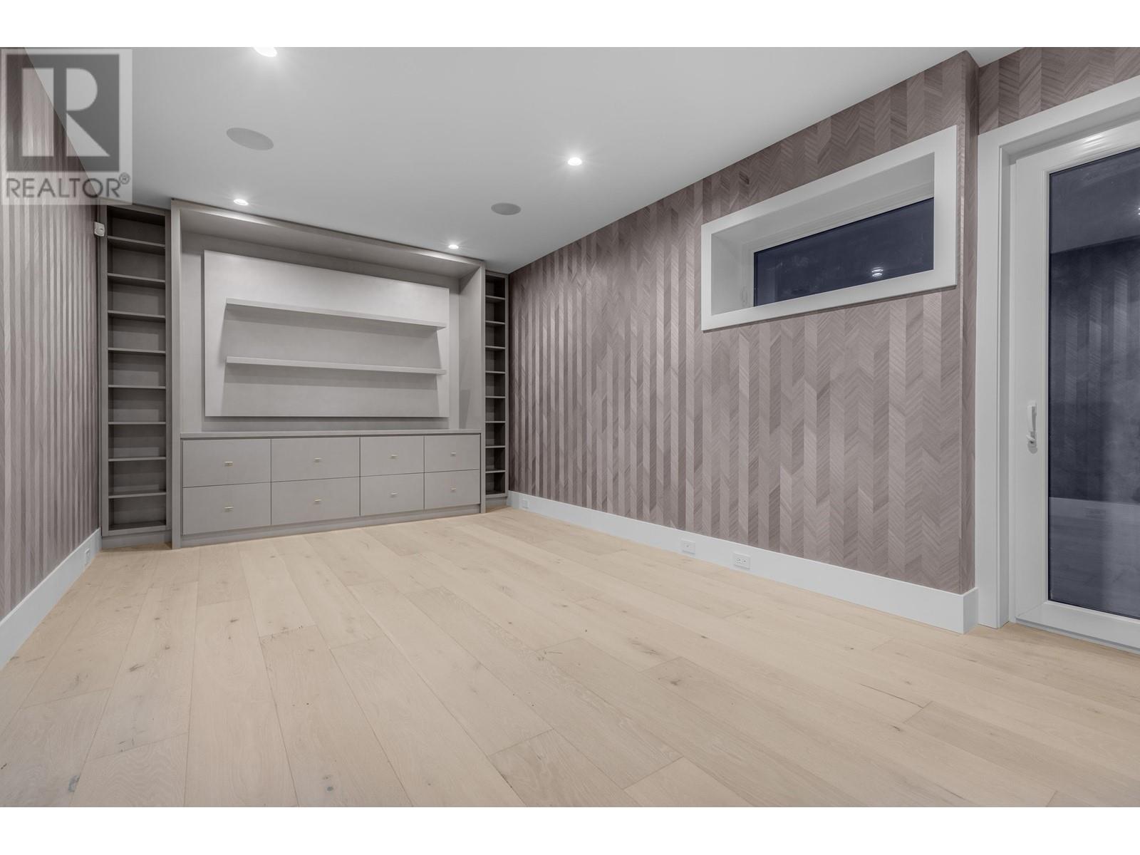 4332 Quinton Place, North Vancouver, British Columbia  V7R 4A7 - Photo 24 - R2936125