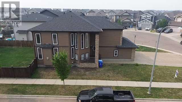 100 Macrae Place, fort mcmurray, Alberta