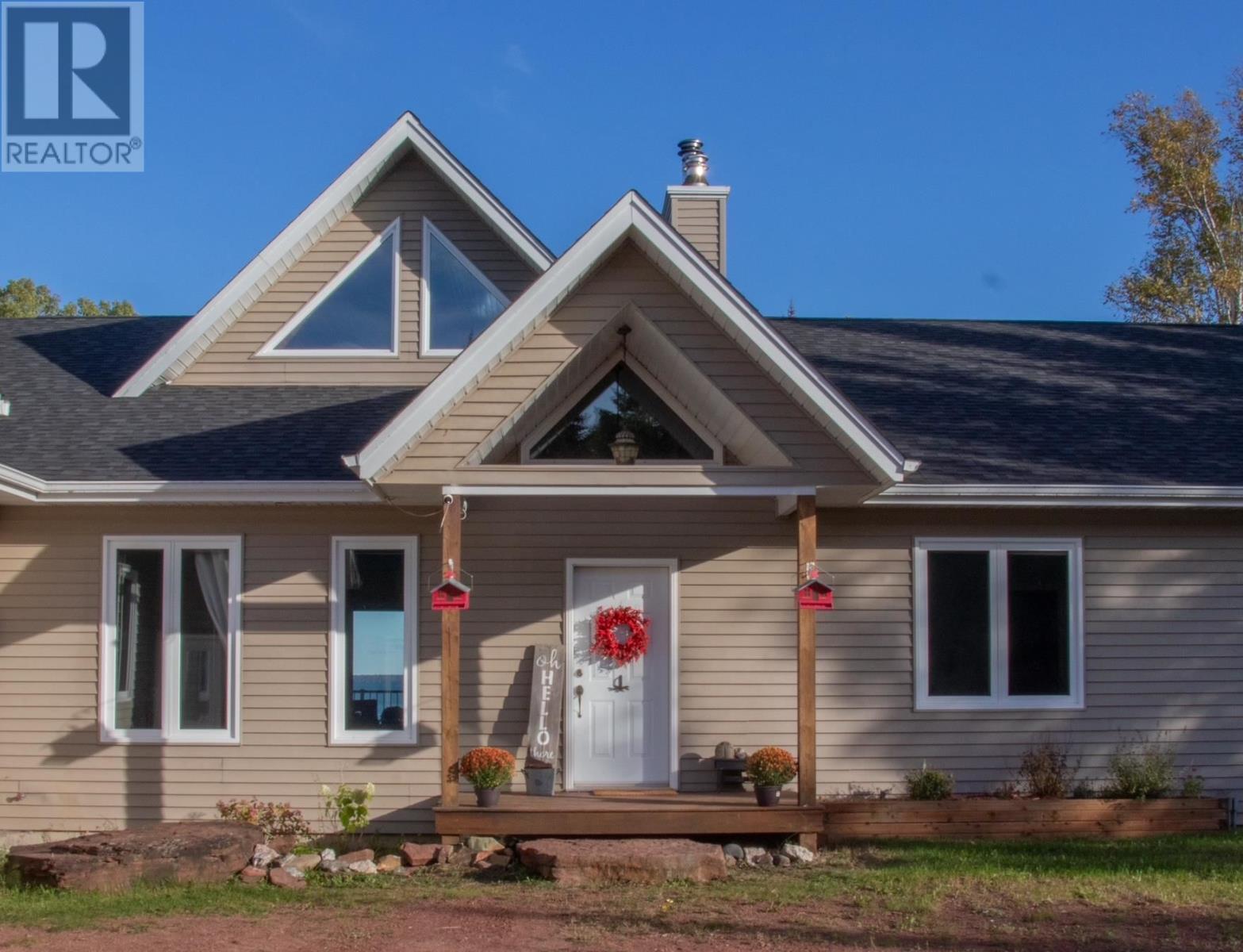 661 Grann Dr, Thunder Bay, Ontario  P0T 2M0 - Photo 2 - TB243231