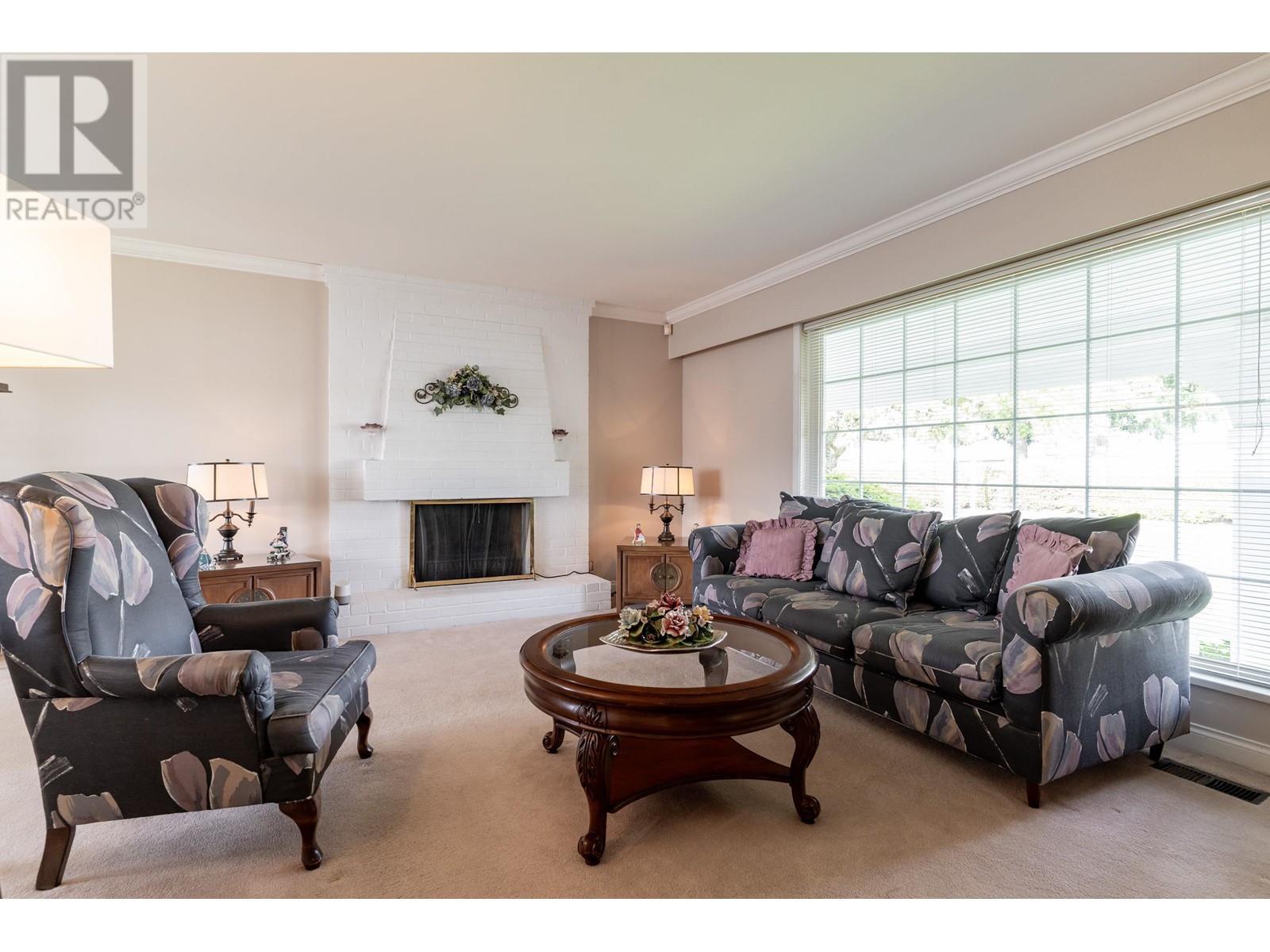 Listing Picture 7 of 40 : 11600 KINGFISHER DRIVE, Richmond / 烈治文 - 魯藝地產 Yvonne Lu Group - MLS Medallion Club Member