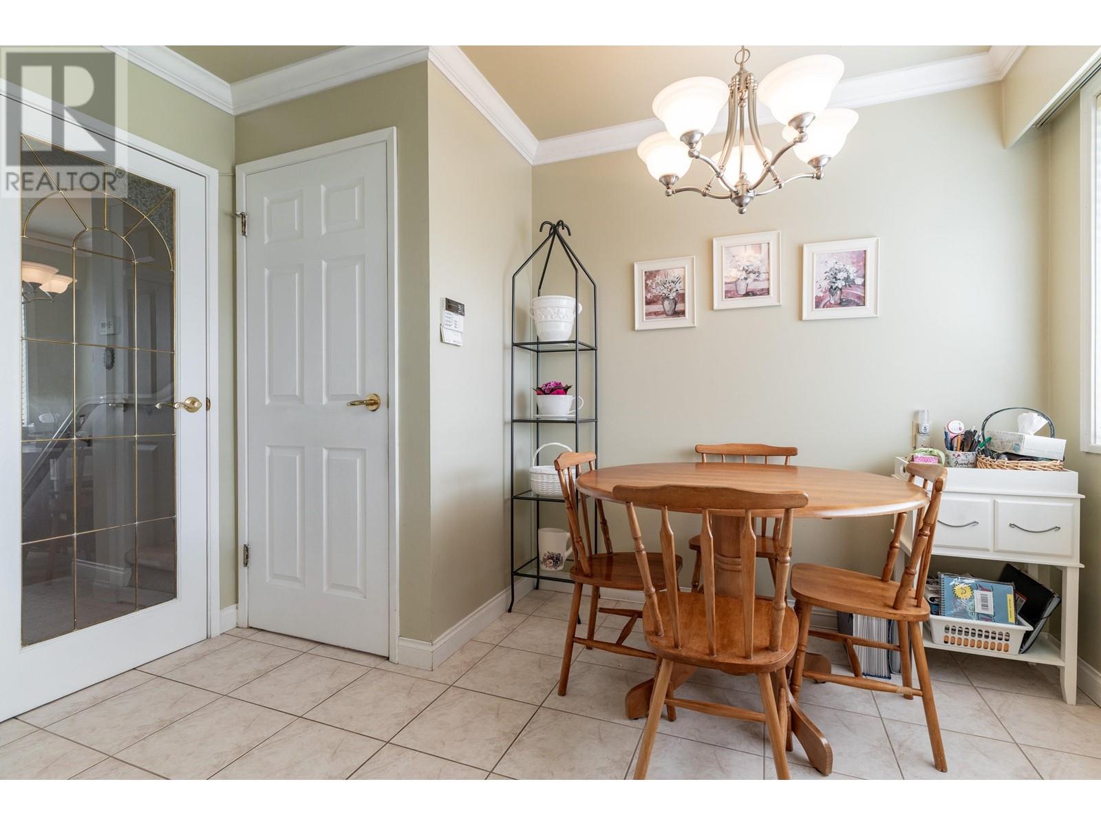 Listing Picture 16 of 40 : 11600 KINGFISHER DRIVE, Richmond / 烈治文 - 魯藝地產 Yvonne Lu Group - MLS Medallion Club Member